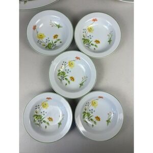 Castlecourt April‎ Flowers Fine China Fruit Dessert Bowls Set of 5 Japan 5.5"
